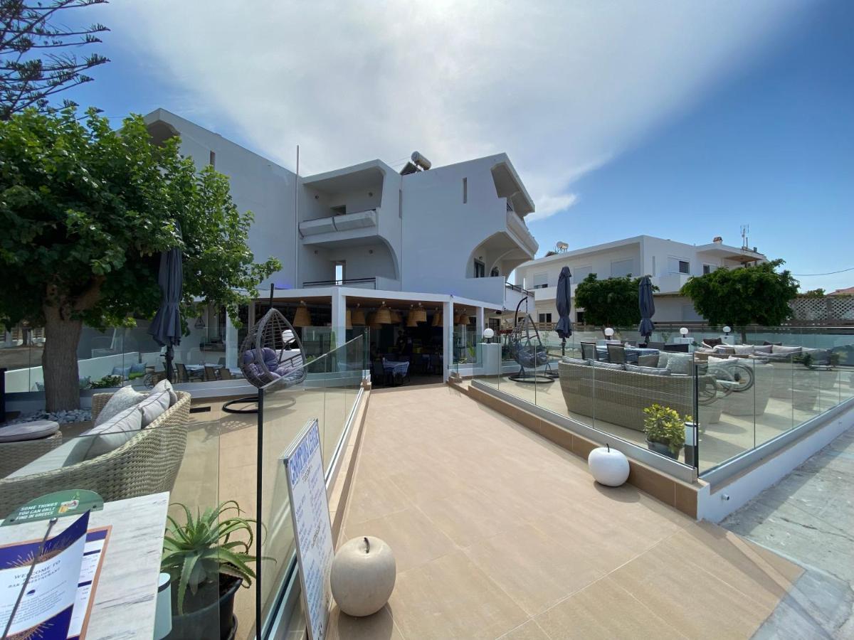 Penelope Hotel 伊利索斯 外观 照片
